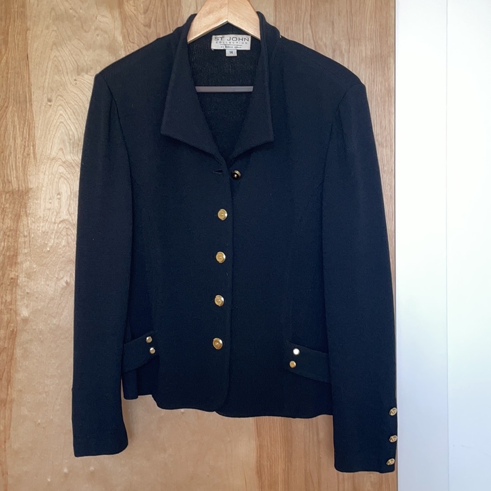 St John Women’s Sweater Blazer